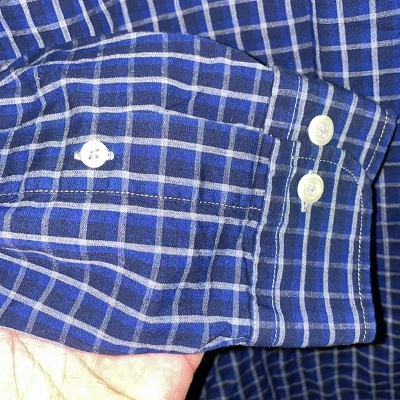 Brooks Brothers Regent size medium long sleeve button down shirt great condition - Picture 5 of 9